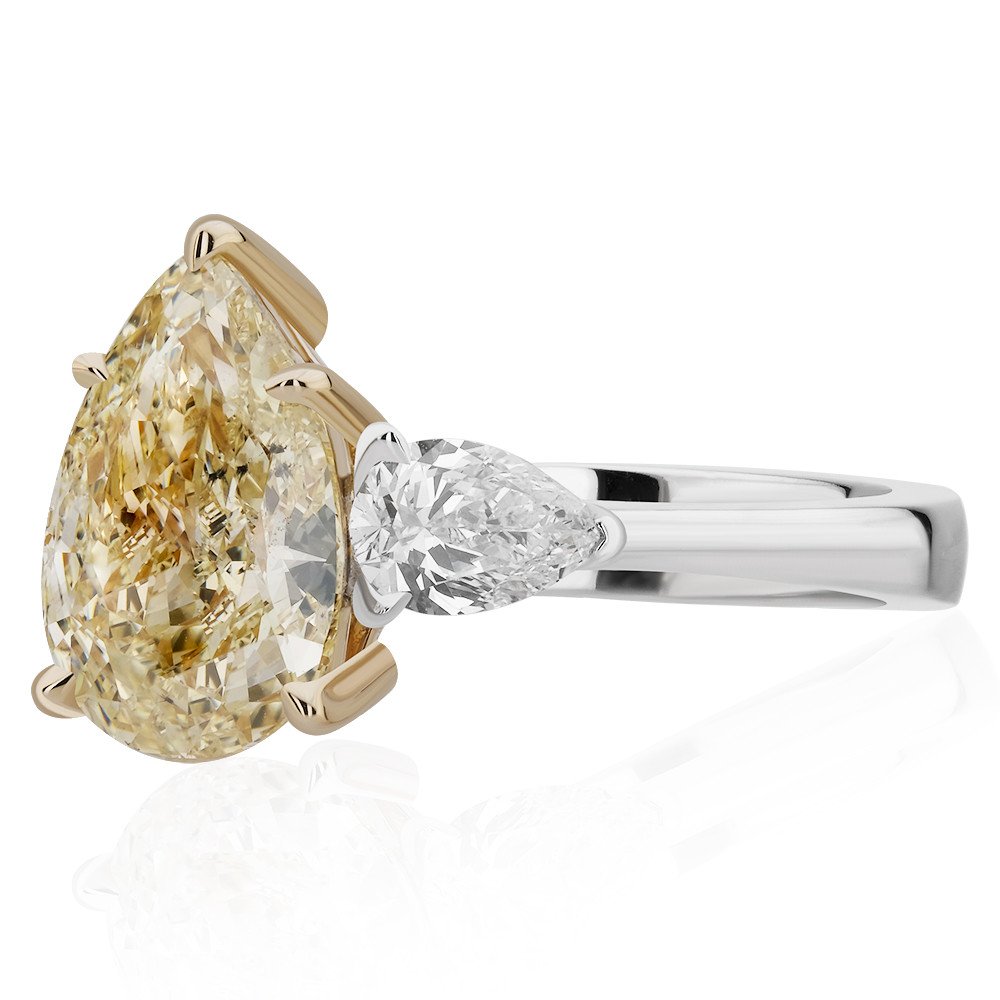 YPV0119-0001_3 2,08 Carat Diamond Fancy Ring - Image 3